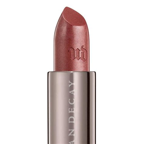 Reviving Your Makeup Routine: Urban Decay Amlet Lipstick as the Hero